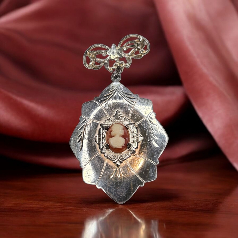 Cameo Sterling Silver BROOCH Locket Vintage Amazing Antique Piece Of Jewelry